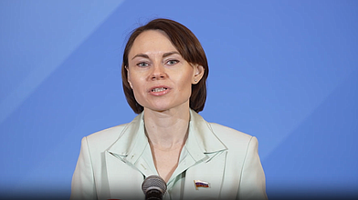 Пресс-подход заместителя Председателя Комитета по аграрным вопросам Юлии Оглоблиной в рамках межфракционной конференции "Приоритеты социально-экономического развития России"