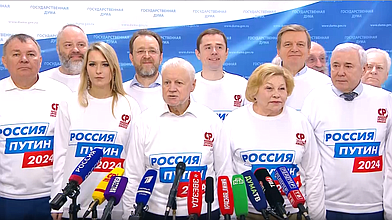 Пресс-подход представителей фракции "Справедливая Россия - За правду"