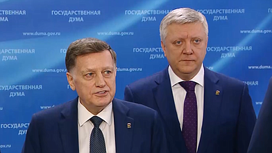 Пресс-подход представителей фракции "Единая Россия"