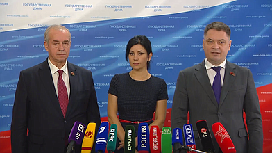 Пресс-подход представителей фракции КПРФ