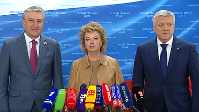 Пресс-подход представителей фракции «Единая Россия»