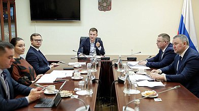 Совещание Комитета по молодежной политике с субъектами Российской Федерации