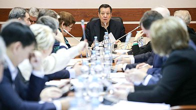 Заседание Комитета по бюджету и налогам