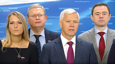 Пресс-подход представителей фракции "Справедливая Россия - За правду"