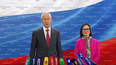 Пресс-подход представителей фракции "Единая Россия"