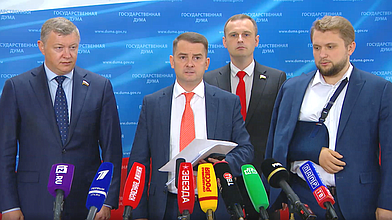 Пресс-подход представителей фракции ЛДПР