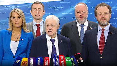 Пресс-подход представителей фракции "Справедливая Россия - За правду"