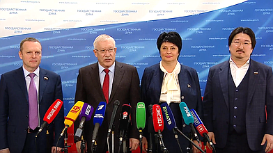 Пресс-подход представителей фракции «Единая Россия»