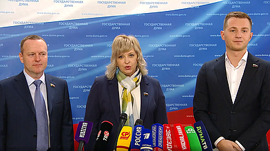 Пресс-подход представителей фракции «Единая Россия»