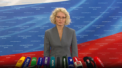 Пресс-подход представителей фракции "Единая Россия"