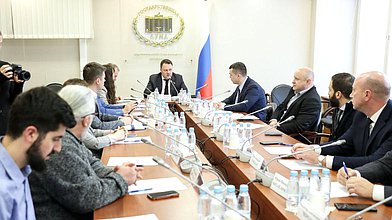 Круглый стол Комитета по экономической политике по вопросам перспектив развития и совершенствования законодательного регулирования российского рынка партнерских программ и франчайзинга