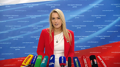 Пресс-подход представителя фракции "Справедливая Россия - За правду"