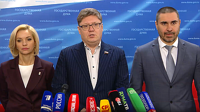 Пресс-подход представителей фракции «Единая Россия»