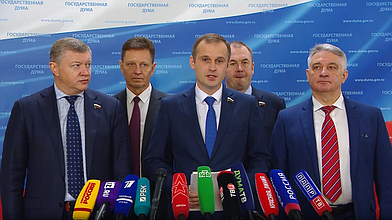 Пресс-подход представителей фракции ЛДПР