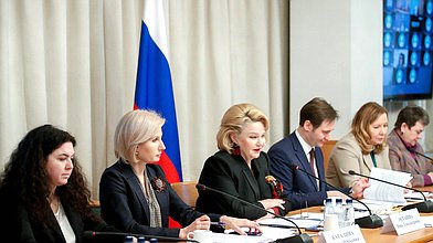 Круглый стол Комитета по вопросам семьи, женщин и детей на тему «Законодательное обеспечение Национальной стратегии действий в интересах женщин на 2023–2030 годы и предложения в план мероприятий по ее реализации»