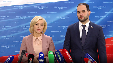 Пресс-подход представителей фракции «Единая Россия»