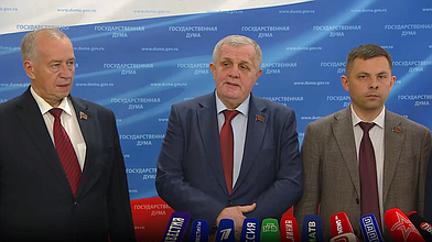 Пресс-подход представителей фракции КПРФ