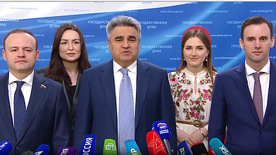 Пресс-подход представителей фракции "Новые люди"