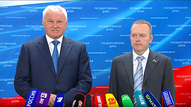 Пресс-подход представителей фракции «Единая Россия»