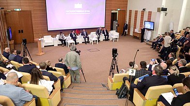 Парламентские слушания Комитета по охране здоровья на тему "Лекарственная безопасность Российской Федерации"