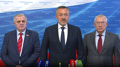 Пресс-подход на тему "Итоги второго заседания временной рабочей группы по обеспечению приема депутатов Государственной Думы девятого созыва"