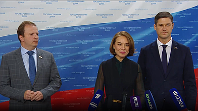 Совместный подход Первого заместителя Комитета по малому и среднему предпринимательству Альфии Когогиной, члена Комитета Алексея Говырина и заместителя Председателя Комитета по экономической политике Сергея Алтухова