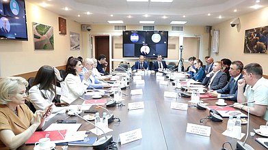 Заседание Комитета по просвещению