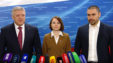 Пресс-подход представителей фракции «Единая Россия»