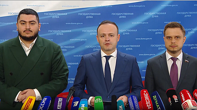 Пресс-подход представителей фракции "Новые люди"