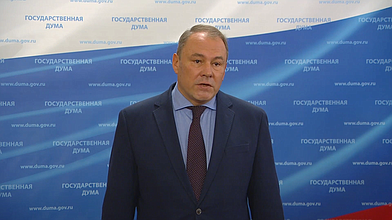 Пресс-подход представителей фракции "Единая Россия"