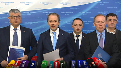 Пресс-подход представителей фракции ЛДПР