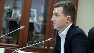 Заседание Комитета по молодежной политике