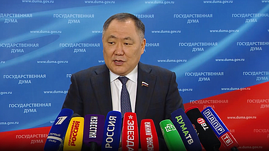 Пресс-подход представителей фракции "Единая Россия"