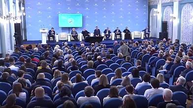 Круглый стол фракции КПРФ на тему "Законодательное регулирование развития биотехнологий в Российской Федерации. Агроэкологический аспект"