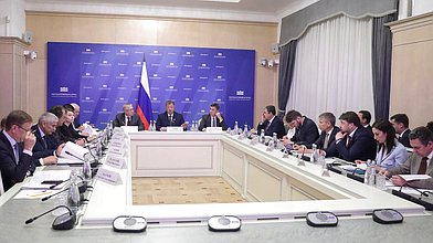 Расширенное совместное заседание Комитета по аграрным вопросам и Комитета по контролю с участием Министра сельского хозяйства РФ Дмитрия Патрушева