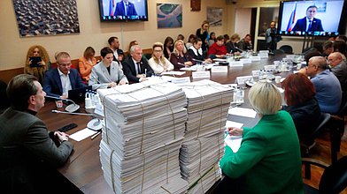 Заседание экспертного совета Комитета по экологии, природным ресурсам и охране окружающей среды по вопросу обсуждения ПФЗ № 335106–8 «О внесении изменений в ФЗ «Об ответственном обращении с животными и о внесении изменений в отдельные законодательные акты РФ»