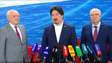 Пресс-подход представителей фракции «Единая Россия»