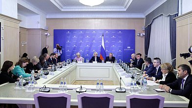 Заседание рабочей группы по вопросам среднего профессионального образования и подготовки профессиональных кадров