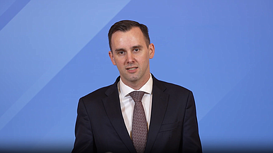 Пресс-подход Председателя Комитета по малому и среднему предпринимательству Александра Демина в рамках межфракционной конференции "Приоритеты социально-экономического развития России"