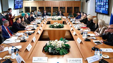 Расширенное заседание Комитета по защите семьи, вопросам отцовства, материнства и детства